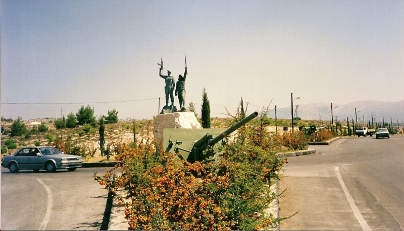 Monument druze entre Baakline et Bakaata